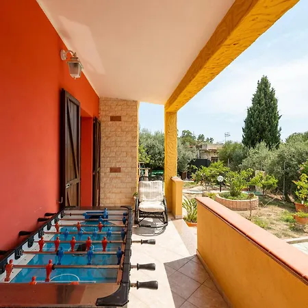 Chiara Villa *